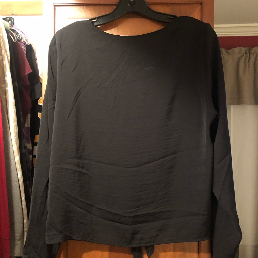 H&M black blouse - Picture 2 of 3